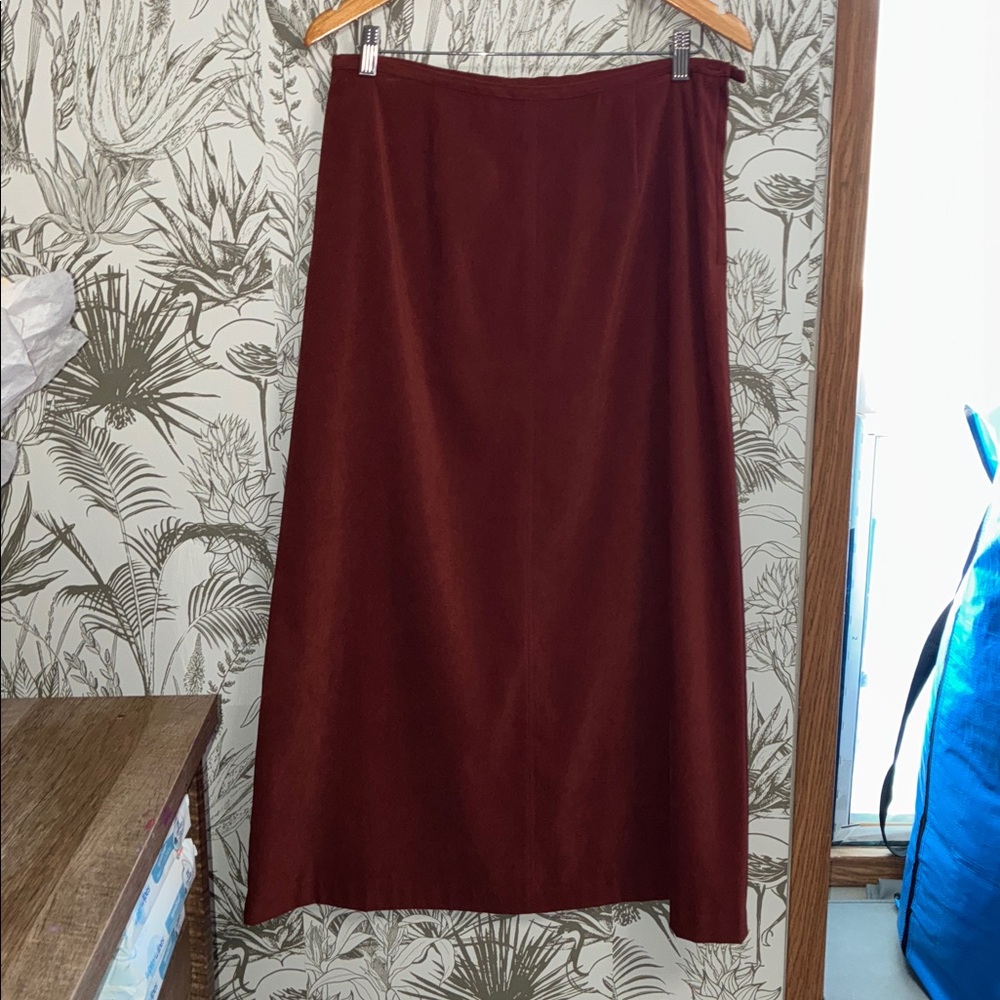 Van Heusen 12 Women's Red Orange Maxi Suede Skirt Fall Vintage